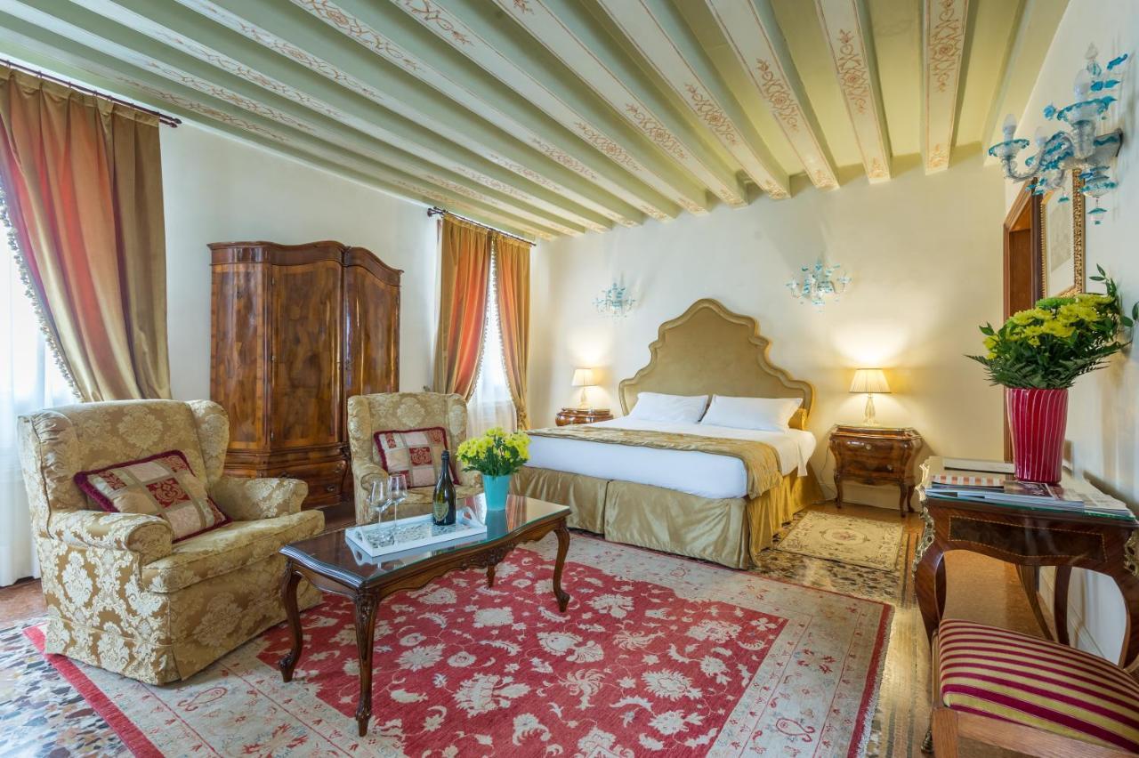 Ca' Dei Cuori On The Grand Canal Venice Exterior photo