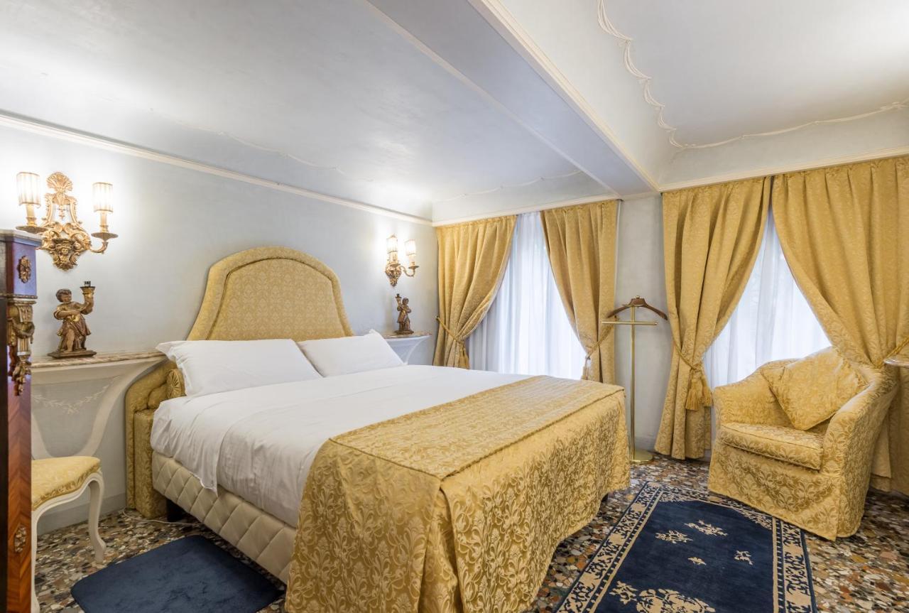 Ca' Dei Cuori On The Grand Canal Venice Exterior photo