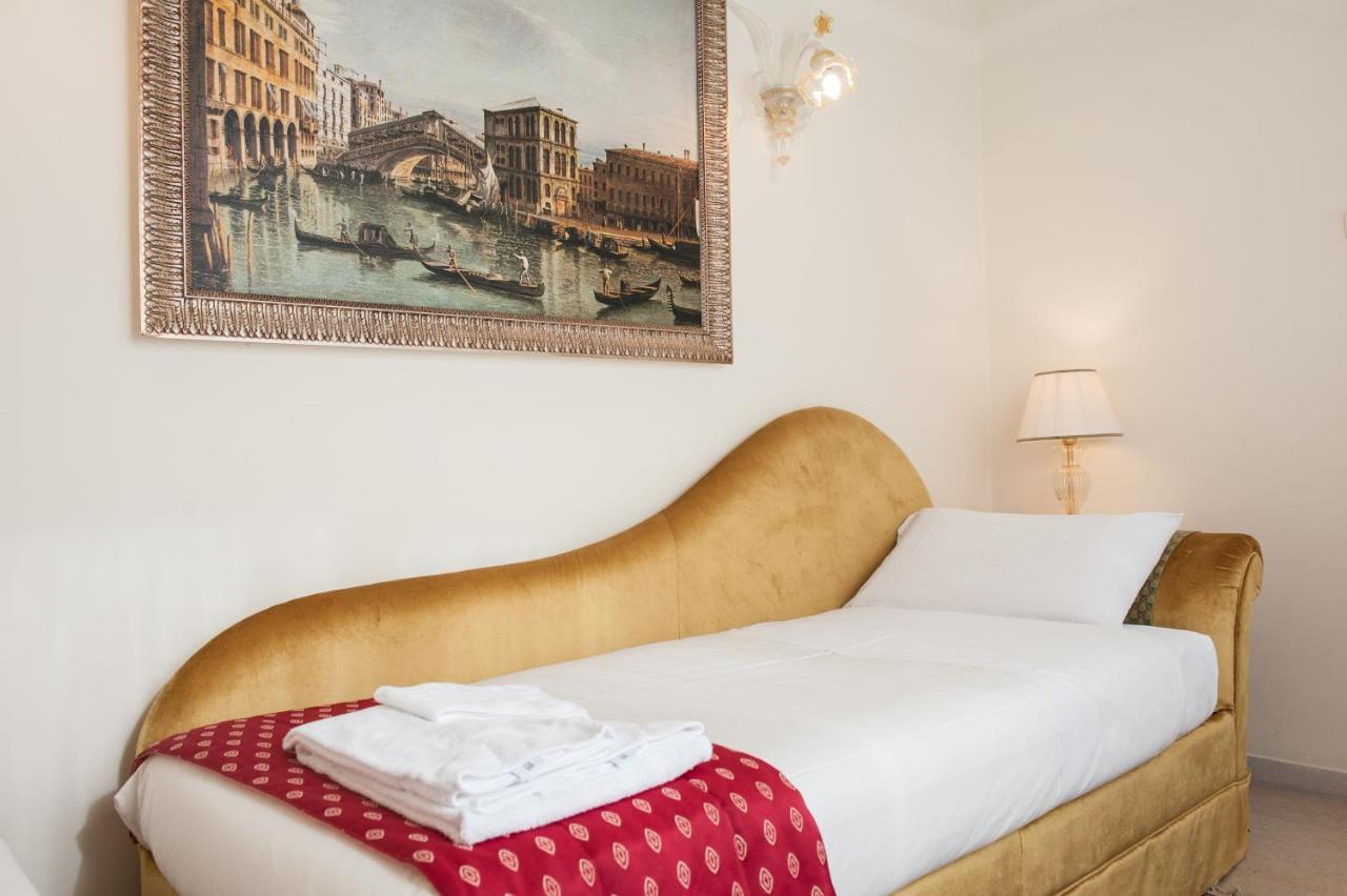 Ca' Dei Cuori On The Grand Canal Venice Exterior photo